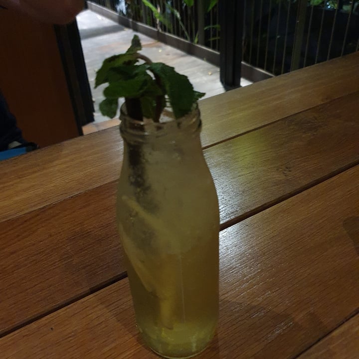 photo of Hans Im Glück German Burgergrill Mango ginger lemonade shared by @ybgfry on  08 Aug 2020 - review