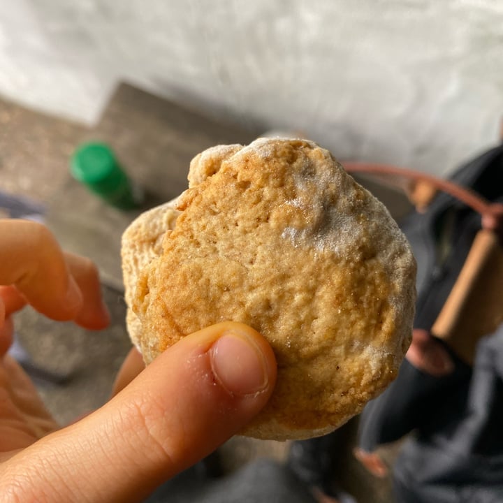 photo of Coco Naranja scone shared by @inespressable on  14 Nov 2021 - review