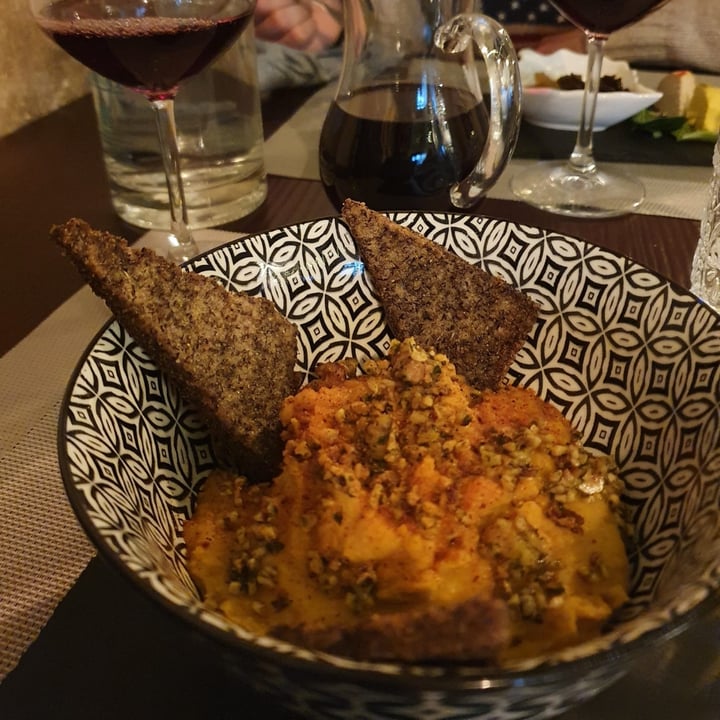 photo of Il Pangolino - Vegan Bistrot Hummus di Zucca shared by @caro212 on  19 Feb 2022 - review