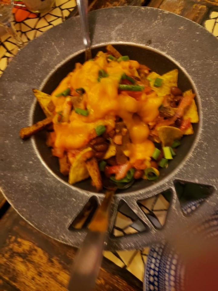 review photo of Jalisco Nachos Supremo Veganos shared by @emiliane on 01 Mar 2020 - review