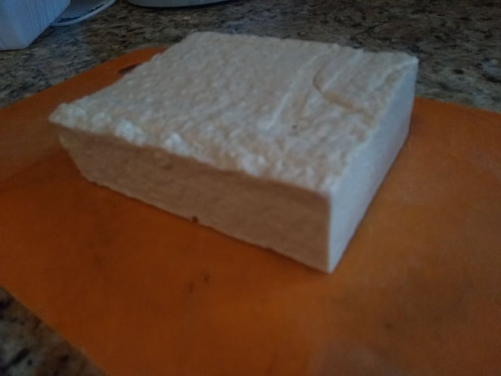 photo of House Foods Extra Firm Premium Tofu shared by @akgonzd on  11 Dec 2019 - review