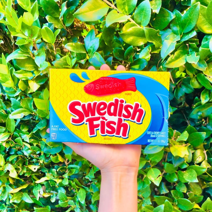 photo of Swedish Fish Swedish Fish candy shared by @meredithsveganlife on  04 Dec 2020 - review