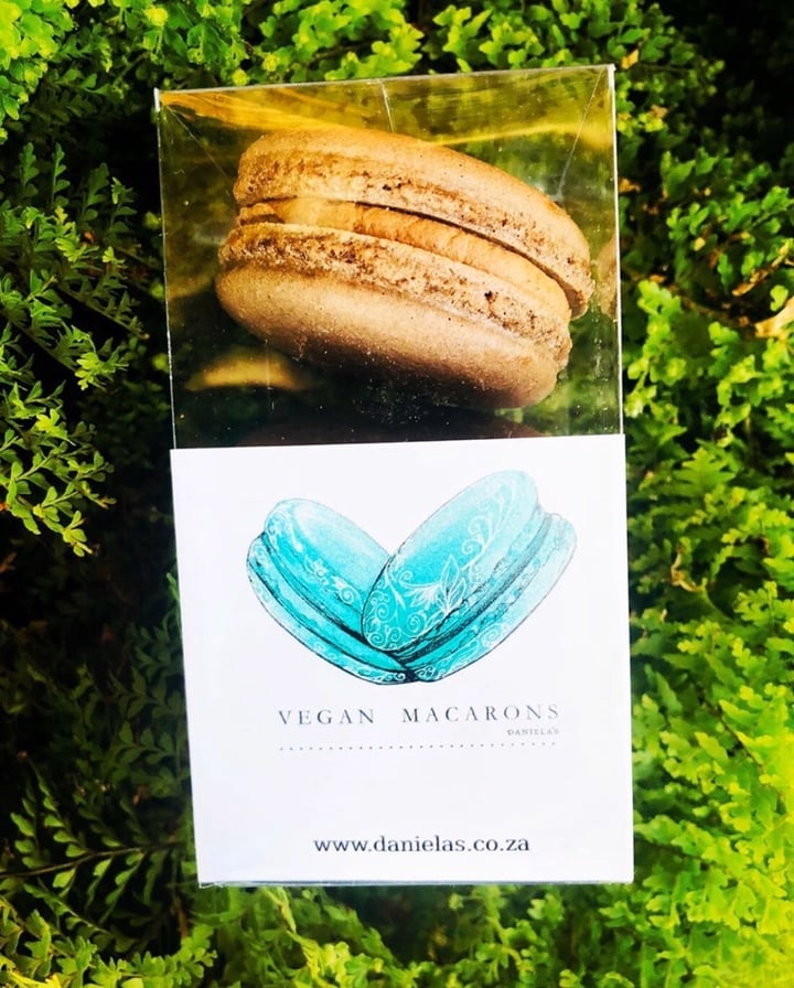 photo of Danielas Vegan Macaroons shared by @theveganvamps on  21 Feb 2020 - review