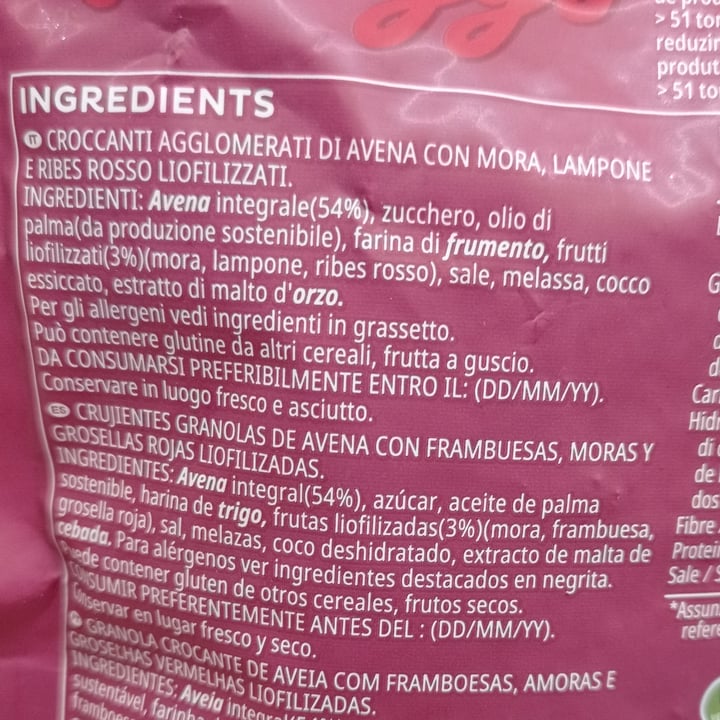 photo of Kellog’s Extra cerali ai frutti rossi shared by @spanish-girl-inmilan on  29 Sep 2022 - review
