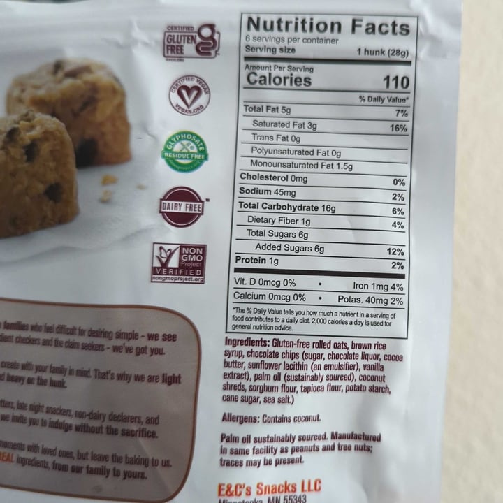 photo of Heavenly Hunks Oatmeal Dark Chocolate Chip Cookies shared by @regimack on  16 Sep 2022 - review
