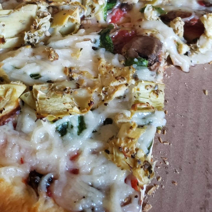 photo of Zio's Pizzeria Make Your Own Pizza shared by @embraceeachdayna on  20 Dec 2021 - review