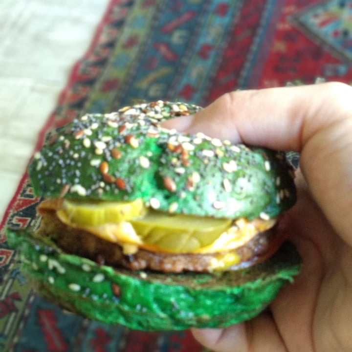 review photo of Williamsburg Hamburguesa Notco Con Batatas Fritas shared by @muriel on 09 Mar 2022 - review