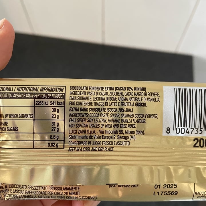 review photo of Emilia Zaini Cioccolato fondente 70% shared by @aliciue on 14 Jun 2022 - review