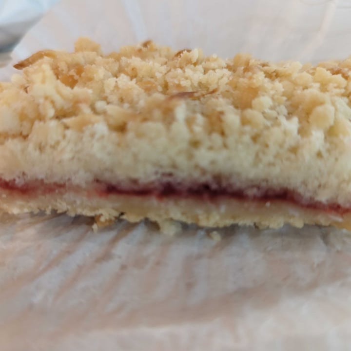 photo of Ithaca Bakery Vegan Crumb Bar shared by @jennysneal on  26 Dec 2021 - review