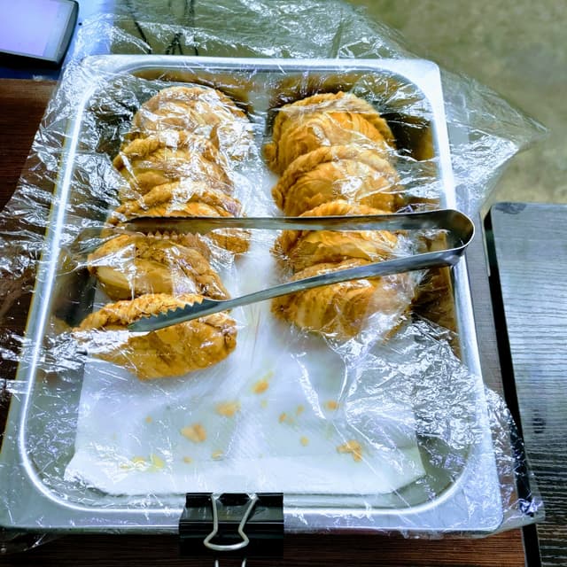 Foto do prato “Curry Puff”