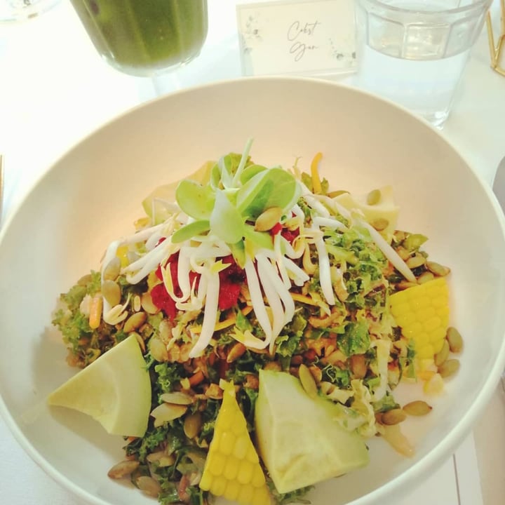 photo of COMO Cuisine Superfood salad shared by @celest87 on  12 Mar 2022 - review