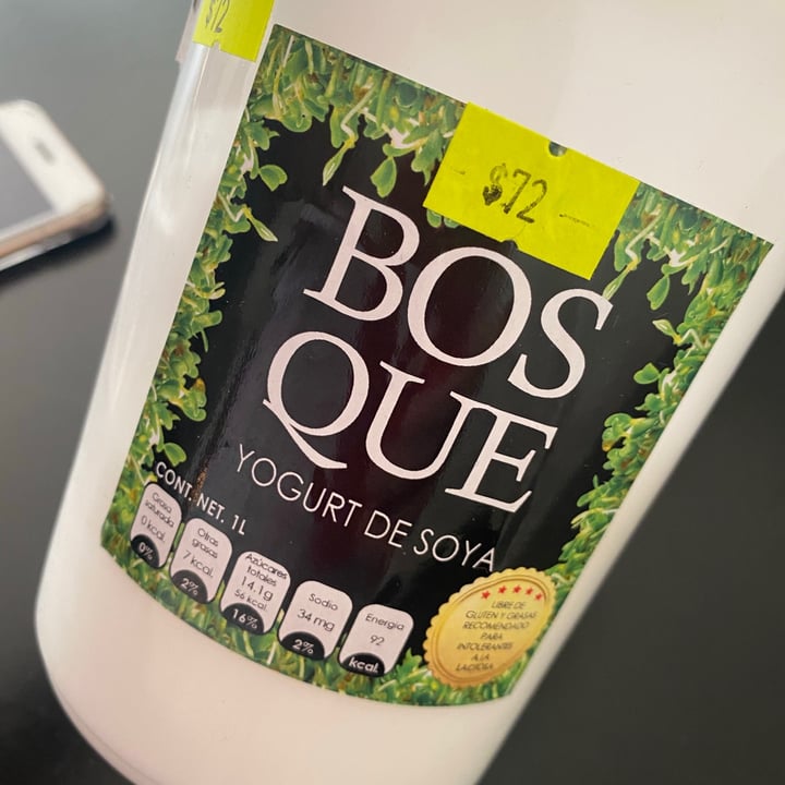 photo of Bosque Yogurt de soya sabor natural shared by @adriananaranjo on  21 Apr 2021 - review