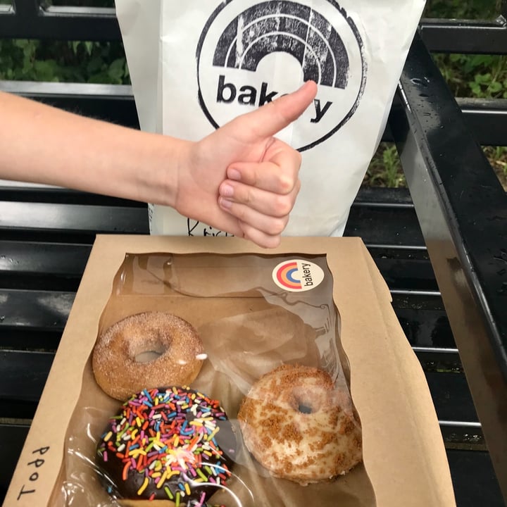 photo of Rainbow Bakery Cinnamon Sugar Donut shared by @kristyahimsa on  28 Jun 2020 - review