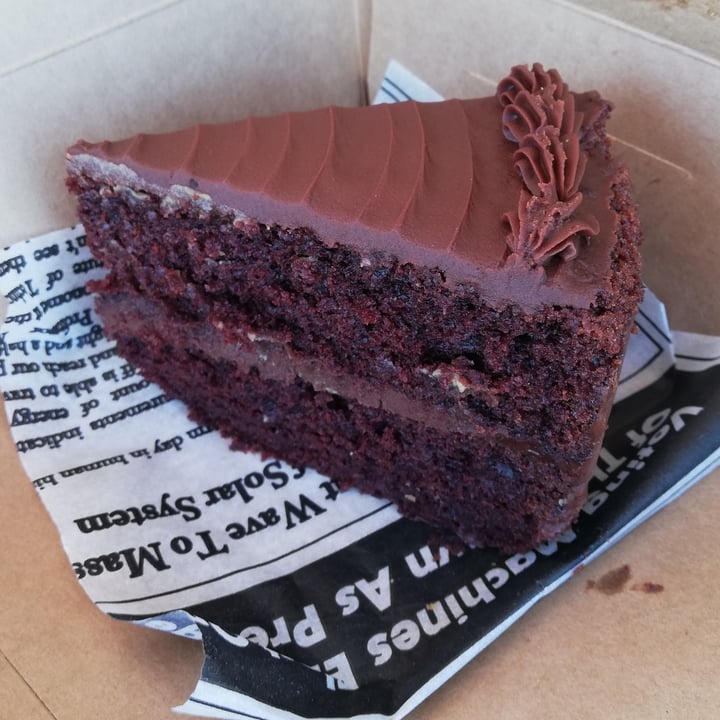 photo of Vegan Street Food ZA Chocolate cake shared by @simonel on  20 Apr 2021 - review