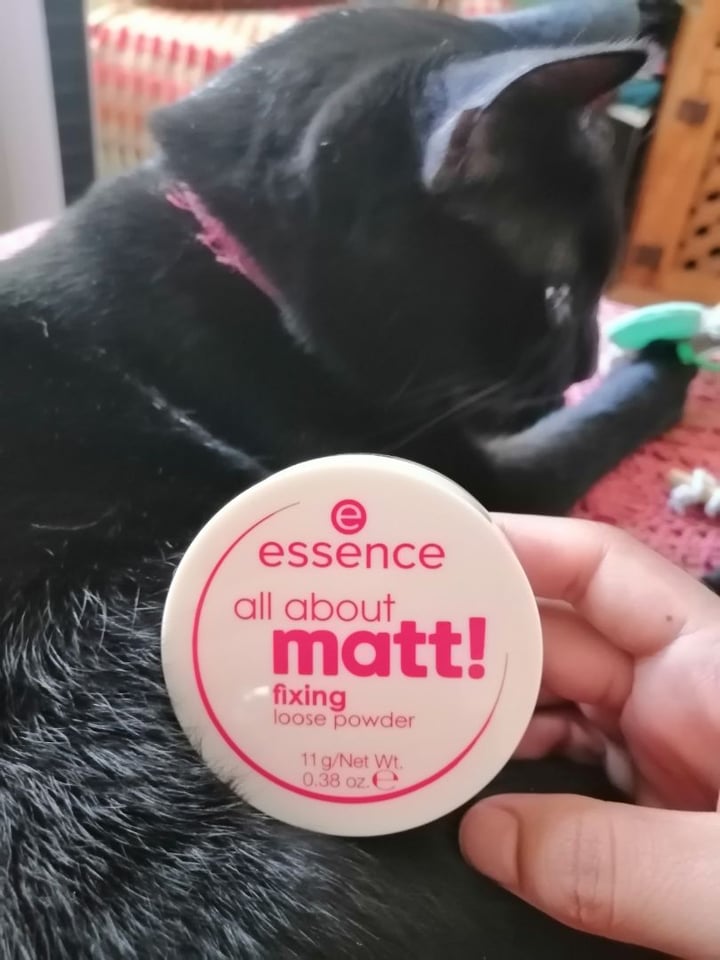 photo of Essence Cosmetics All about matt! Fixing loose powder shared by @rosieie on  07 Mar 2020 - review