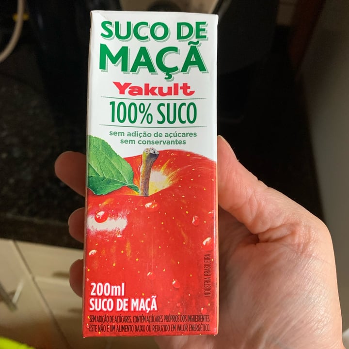 photo of Yakult Suco de maça shared by @gevendrami on  04 May 2022 - review