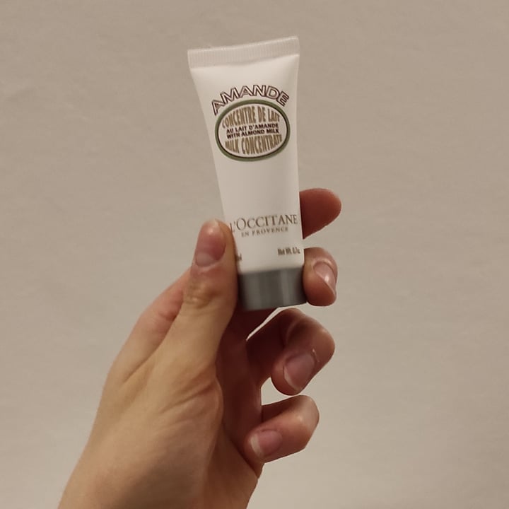 review photo of L'Occitane en Provence Amande Concentré de Lait shared by @qupid on 12 Apr 2022 - review