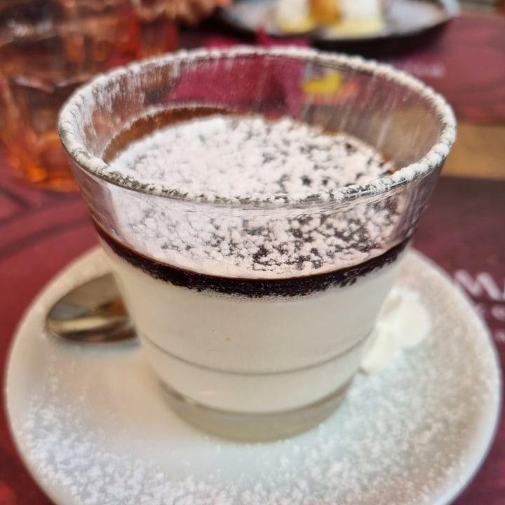 photo of Rifugio Romano Panna Cotta vegan shared by @neek on  12 Mar 2022 - review