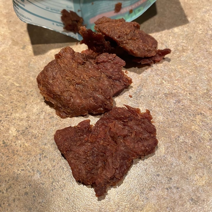 photo of Beyond Meat Teriyaki Jerky shared by @curvycarbivore on  10 Apr 2022 - review