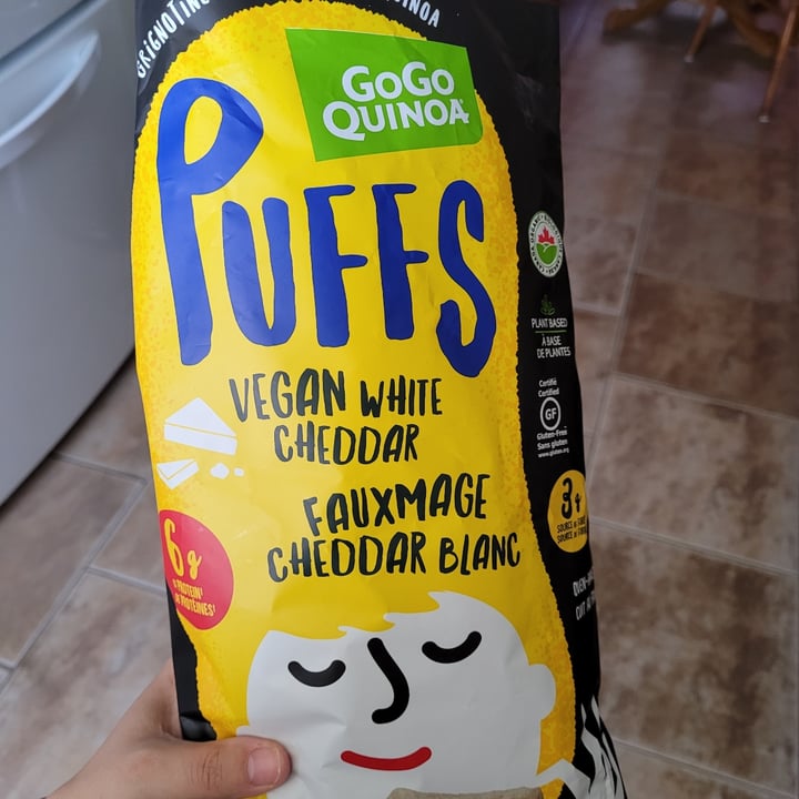 photo of GoGo Quinoa Puffs Vegan White Cheddar shared by @yummyecoliving on  13 Jun 2021 - review