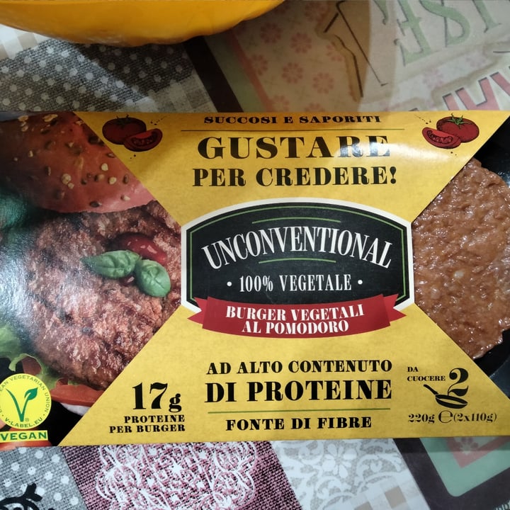 photo of Unconventional Burger Vegetale Classico - Classic Burger shared by @paoletta22 on  24 Apr 2022 - review