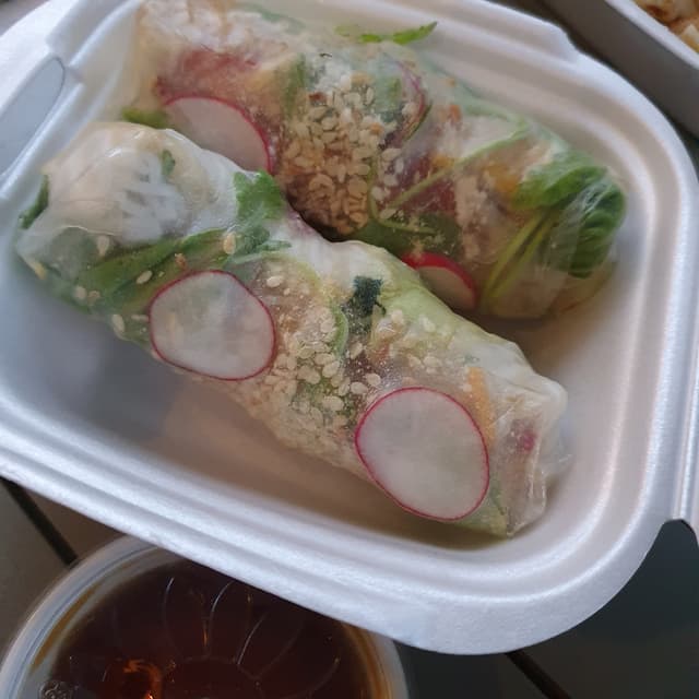 Photo of the dish “Sommerrollen”