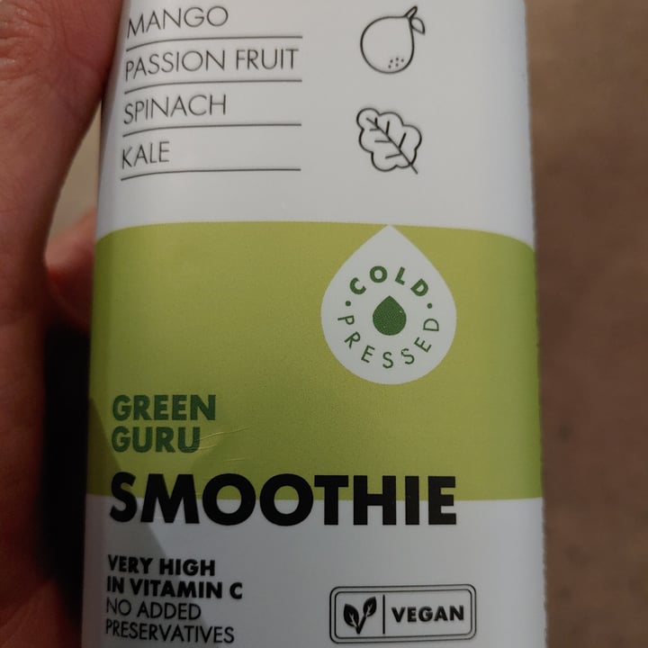 photo of Woolworths Food Green guru smoothie - mango passionfruit spinach kale shared by @pigsnpaws on  22 Jun 2020 - review