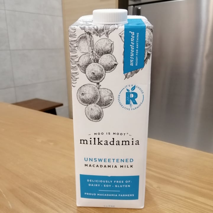 photo of Milkadamia Macadamia Milk Unsweetened shared by @moralcompassion4all on  25 Oct 2020 - review