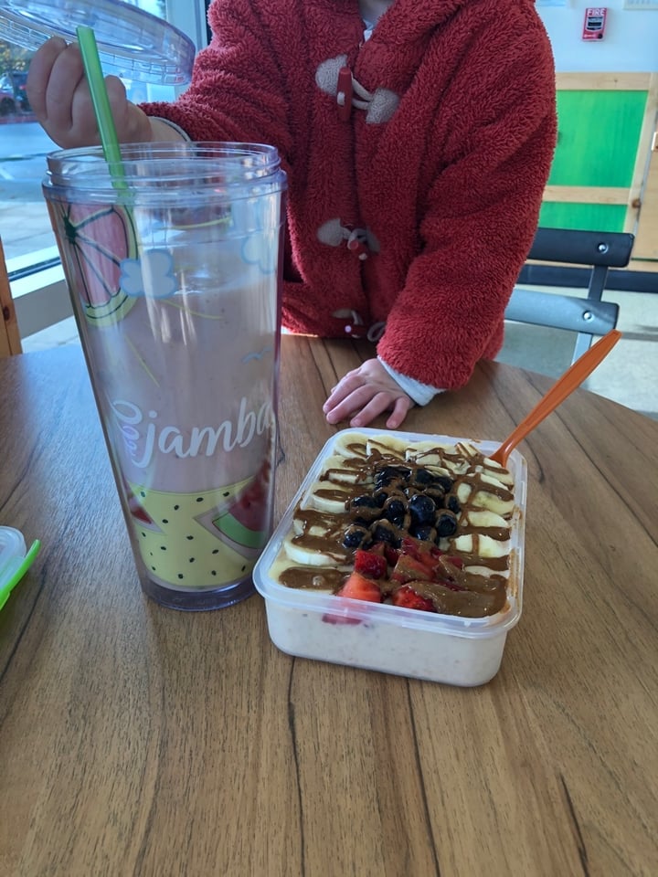 review photo of Jamba San Carlos Marketplace Protein Berry Smoothie shared by @franzistk on 08 Jan 2020 - review