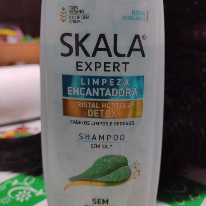 review photo of Skala Shampoo Lempeza encantadora shared by @rosanamelnic on 22 Apr 2022 - review
