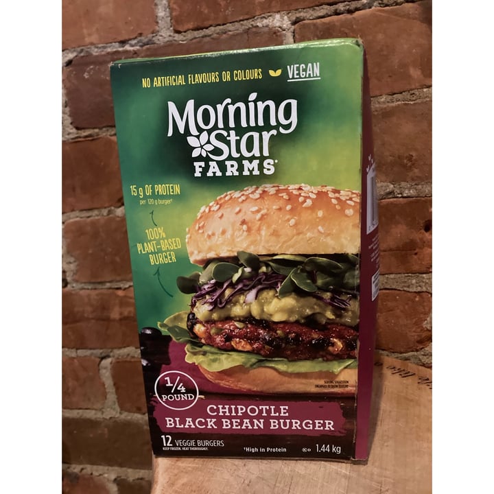 photo of MorningStar Farms Chipotle Black Bean Burgers shared by @lovearth on  22 Jul 2021 - review