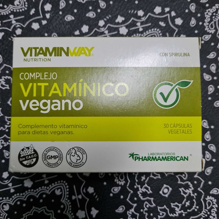photo of Pharmamerican Complejo Vitaminico Con Espirulina shared by @ayelenlogiuratto on  16 Mar 2021 - review