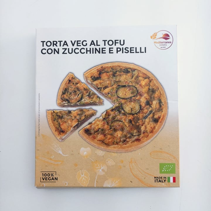 photo of Mediterranea BioVeg Torta Veg Al Tofu Con Zucchine E Piselli shared by @giusvisions on  01 Jun 2022 - review