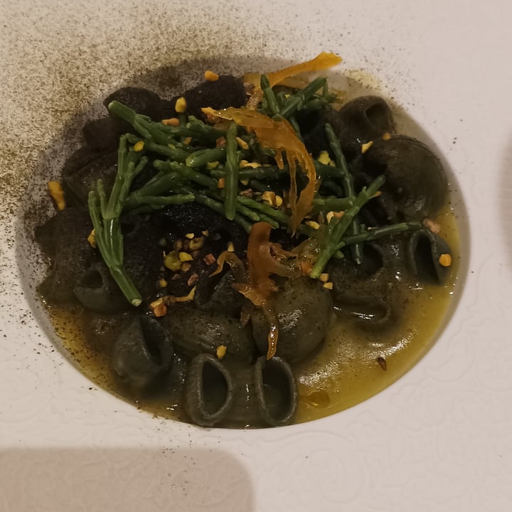 photo of Linfa Milano - Eat Different Dal mare shared by @cricchi on  09 May 2022 - review