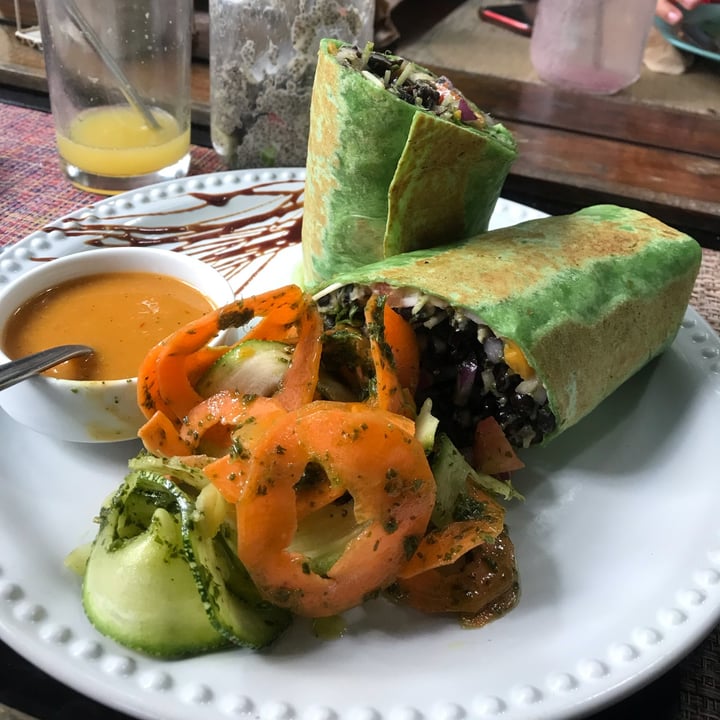 review photo of Sirena Morena Wrap tropical shared by @cevaly on 27 Oct 2021 - review