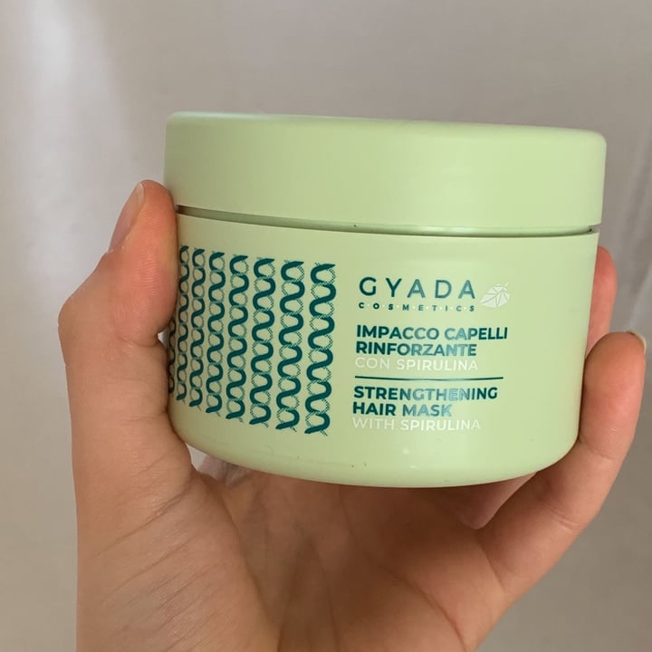 photo of Gyada Cosmetics Impacco Rinforzante Alla Spirulina shared by @elisamataloni on  24 Jan 2022 - review