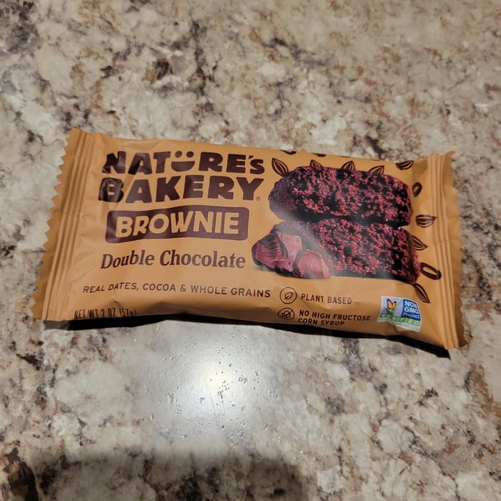 photo of Nature's Bakery Brownie Bar Double Chocolate shared by @1mostlyvegan on  28 Sep 2021 - review