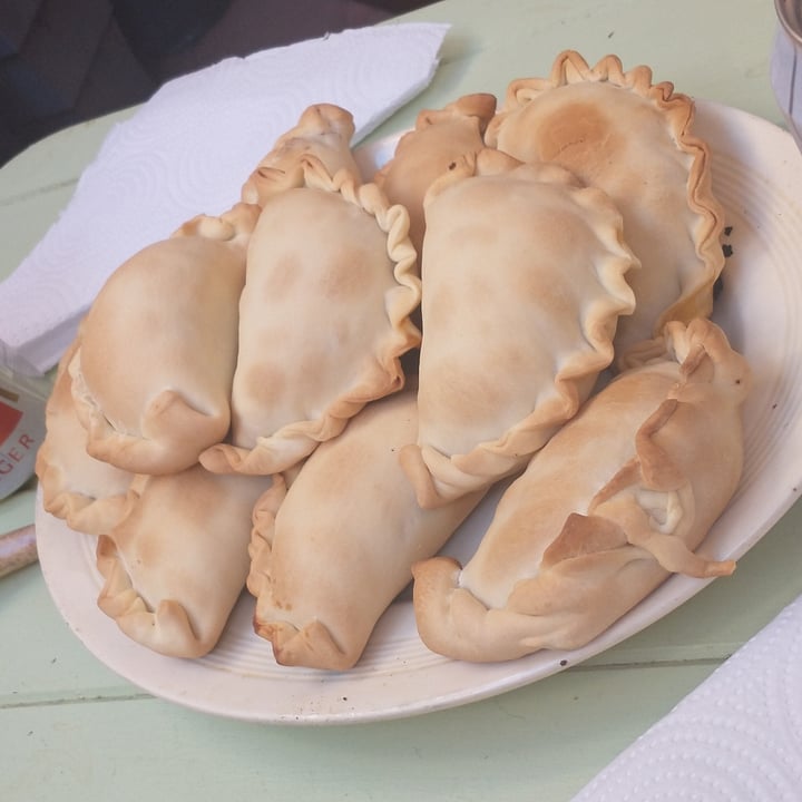 review photo of Mios Empanadas de soja texturizada shared by @funebrera420 on 24 Dec 2020 - review