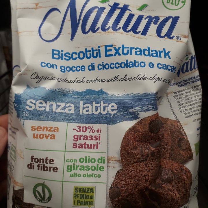 photo of Nattura Biscotti extra dark shared by @elenabra71 on  09 Apr 2022 - review