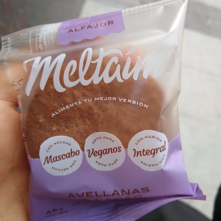 photo of Meltaím Alfajor De Avellanas Y Cacao shared by @magalisilvero on  06 Mar 2022 - review