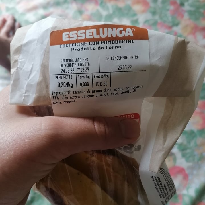 review photo of Esselunga Focaccine con pomodorini shared by @lucy286 on 11 Jul 2022 - review
