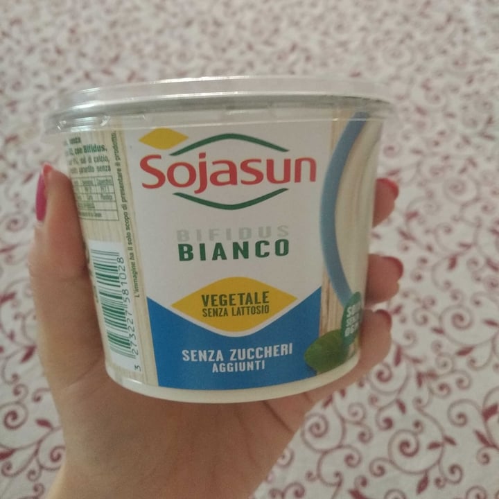 photo of Sojasun Bifidus Bianco Senza Zuccheri Aggiunti shared by @areeell on  12 May 2022 - review