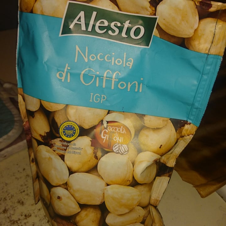 photo of Alesto Nocciola di Giffoni IGP shared by @anillebandrea on  02 Mar 2022 - review
