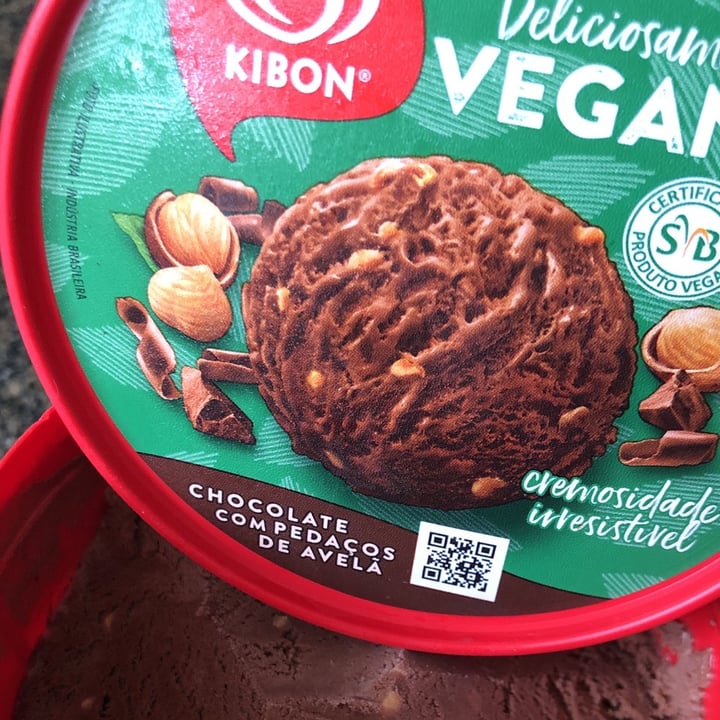 photo of Kibon  Chocolate com Pedaços De Avelã shared by @vaniachocho on  20 Nov 2021 - review