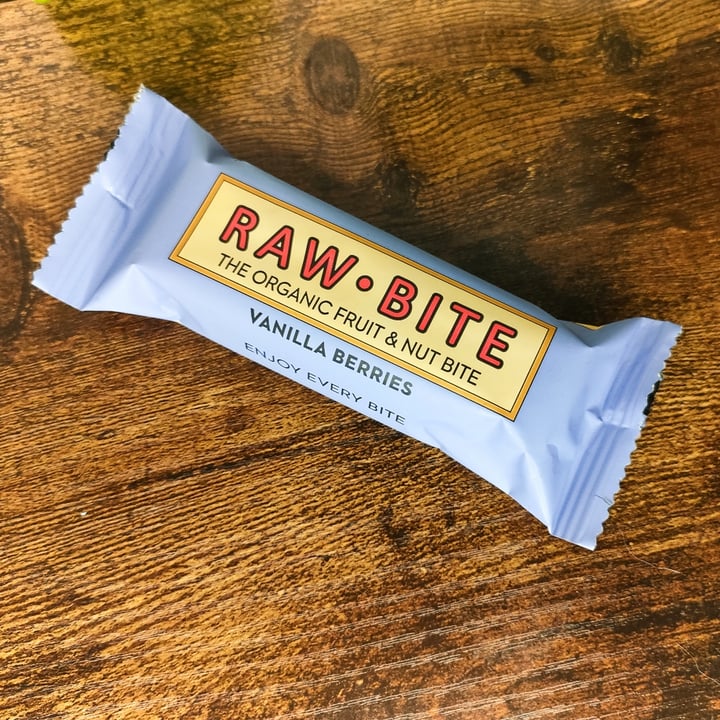 photo of Raw Bite Raw Bite Vanilla Berries shared by @irene80 on  11 Aug 2022 - review