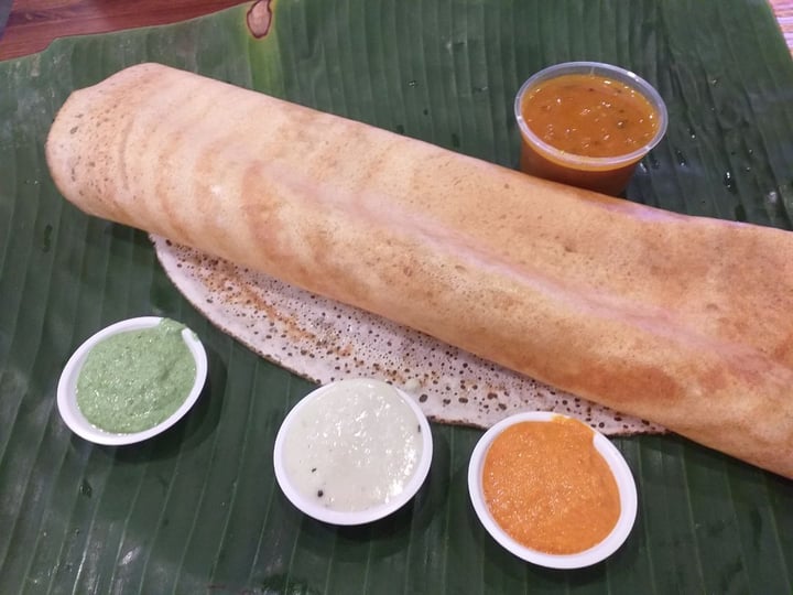 review photo of Veera's Cafe Indian Vegetarian Plain Thosai (BEDOK POINT outlet) shared by @mm on 04 Dec 2019 - review
