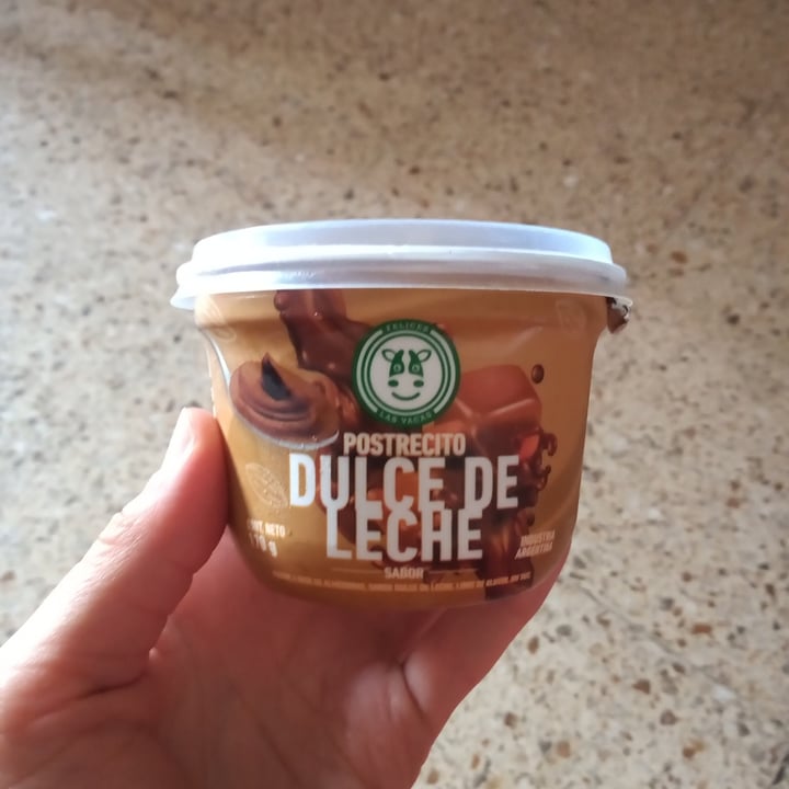 photo of Felices Las Vacas Postrecito De Dulce De Leche shared by @-giuliana- on  30 Jan 2022 - review