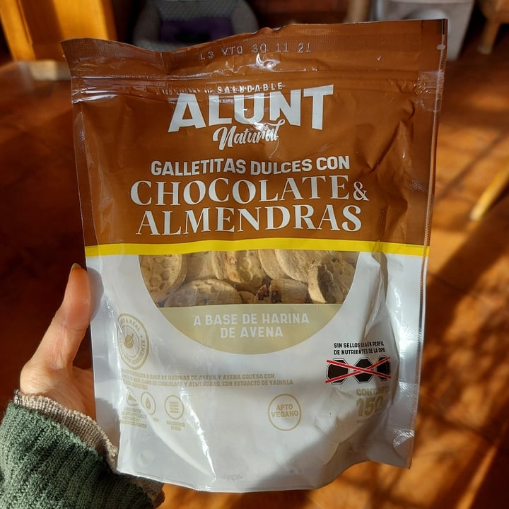 photo of Alunt Saludable Galletitas Dulces Con Chocolate & Almendras shared by @sofiadepaoli on  11 Jul 2021 - review