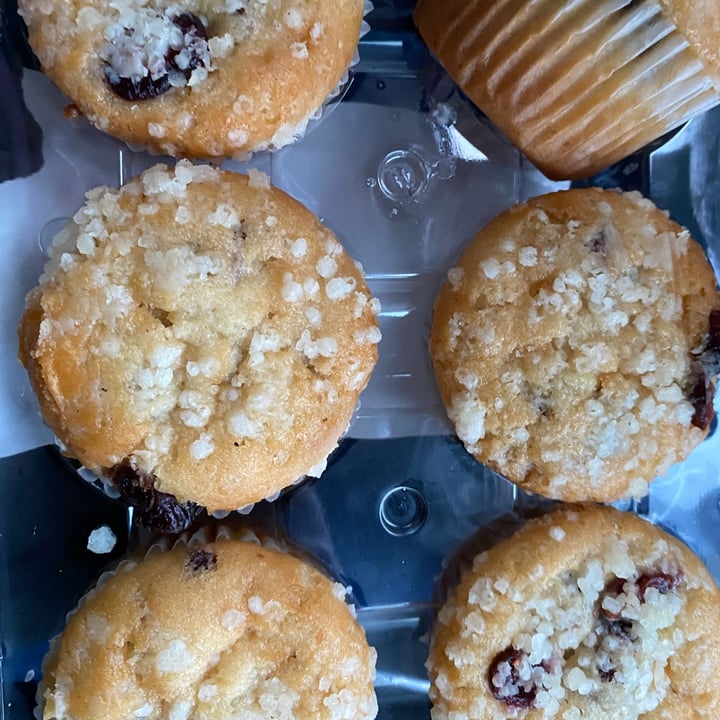 photo of Nature's Flair Lemon Cranberry Muffins shared by @kendrapirson on  12 Dec 2021 - review