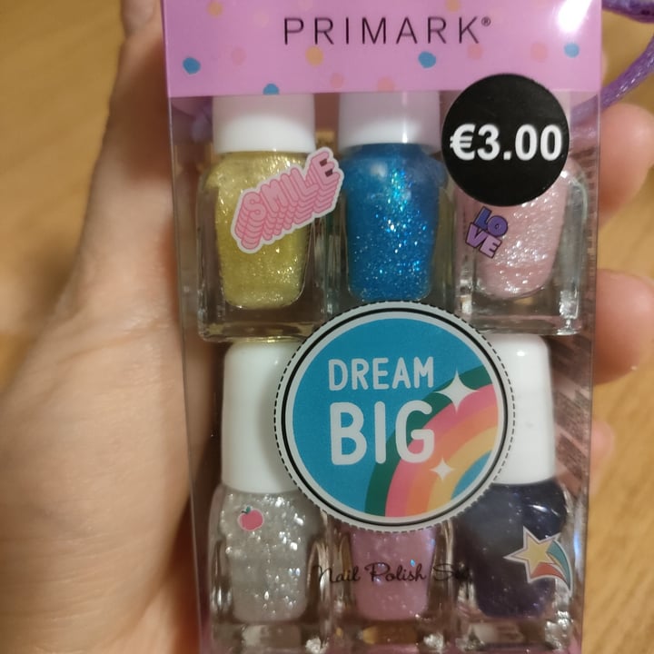 review photo of Primark Beauty Dream big nail polish shared by @ria92 on 01 Aug 2022 - review